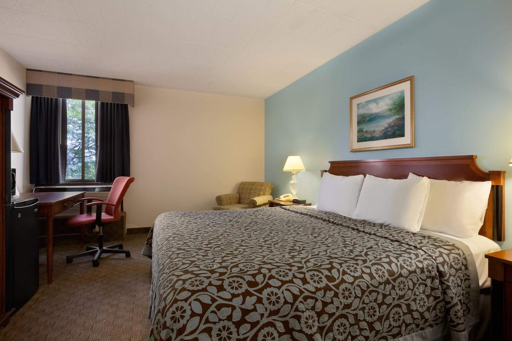 Days Inn By Wyndham Reading Wyomissing Kültér fotó